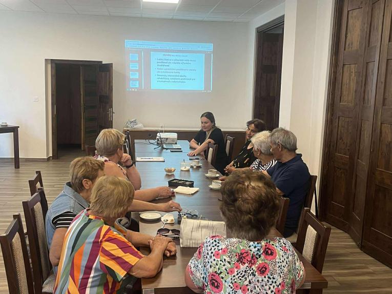 Aktivita so seniormi